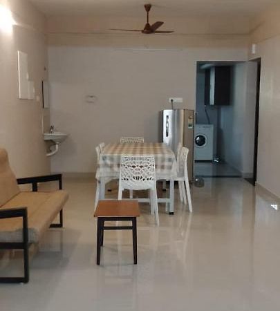 Nachiyar Suites Thiruvananthapuram Exterior photo